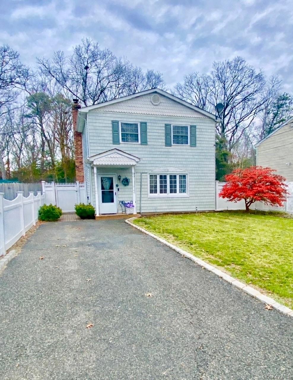 #2 photo, 171 Pauline Street, সাফোক কাউন্টি Holbrook , NY 11741