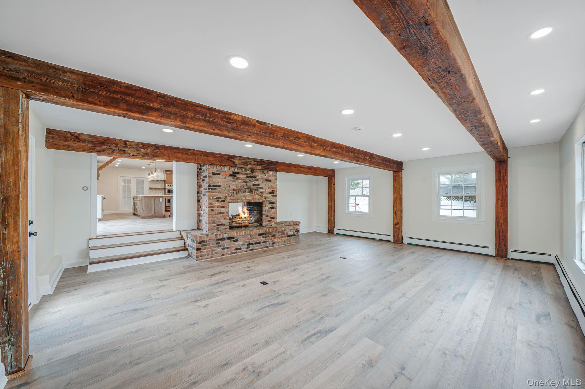 #16 photo, 61 Ocean Avenue, Islip , NY 11751