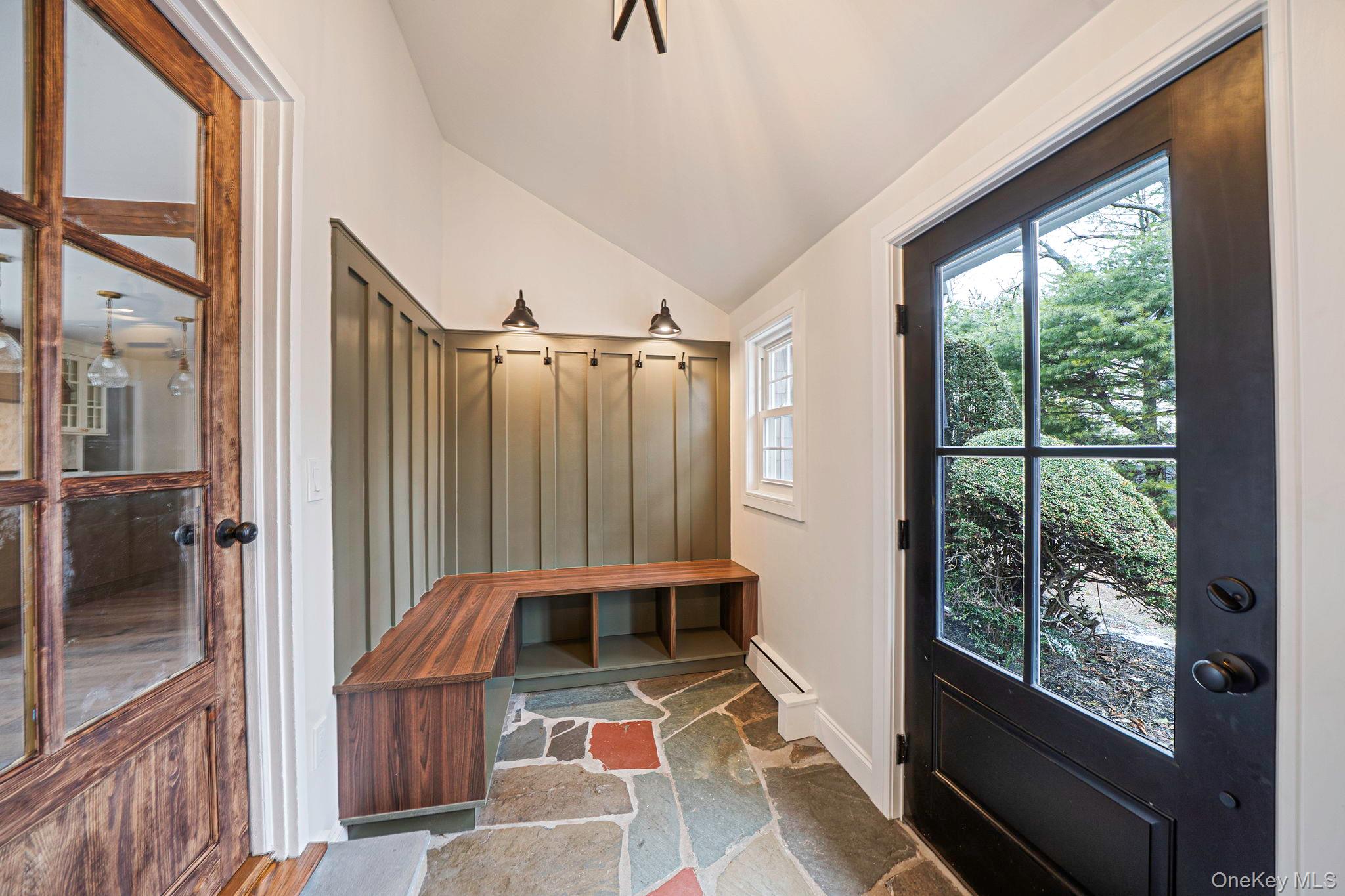 #3 photo, 61 Ocean Avenue, Islip , NY 11751