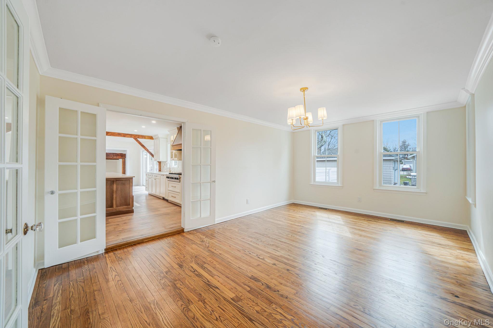 #7 photo, 61 Ocean Avenue, Islip , NY 11751