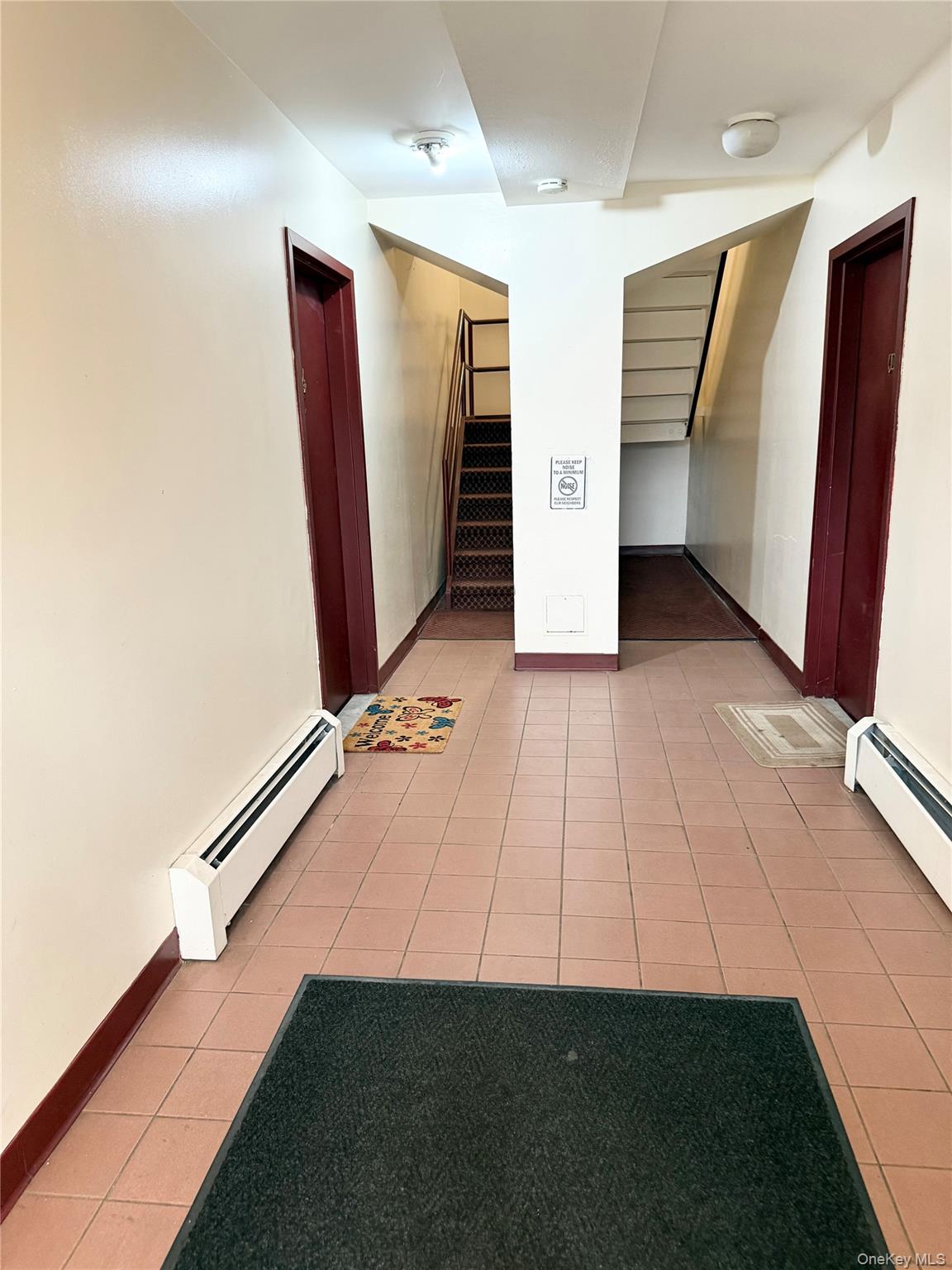 #2 photo, 172-39 HIGHLAND AVE, কুইন্‌স Jamaica Estates , NY 11432