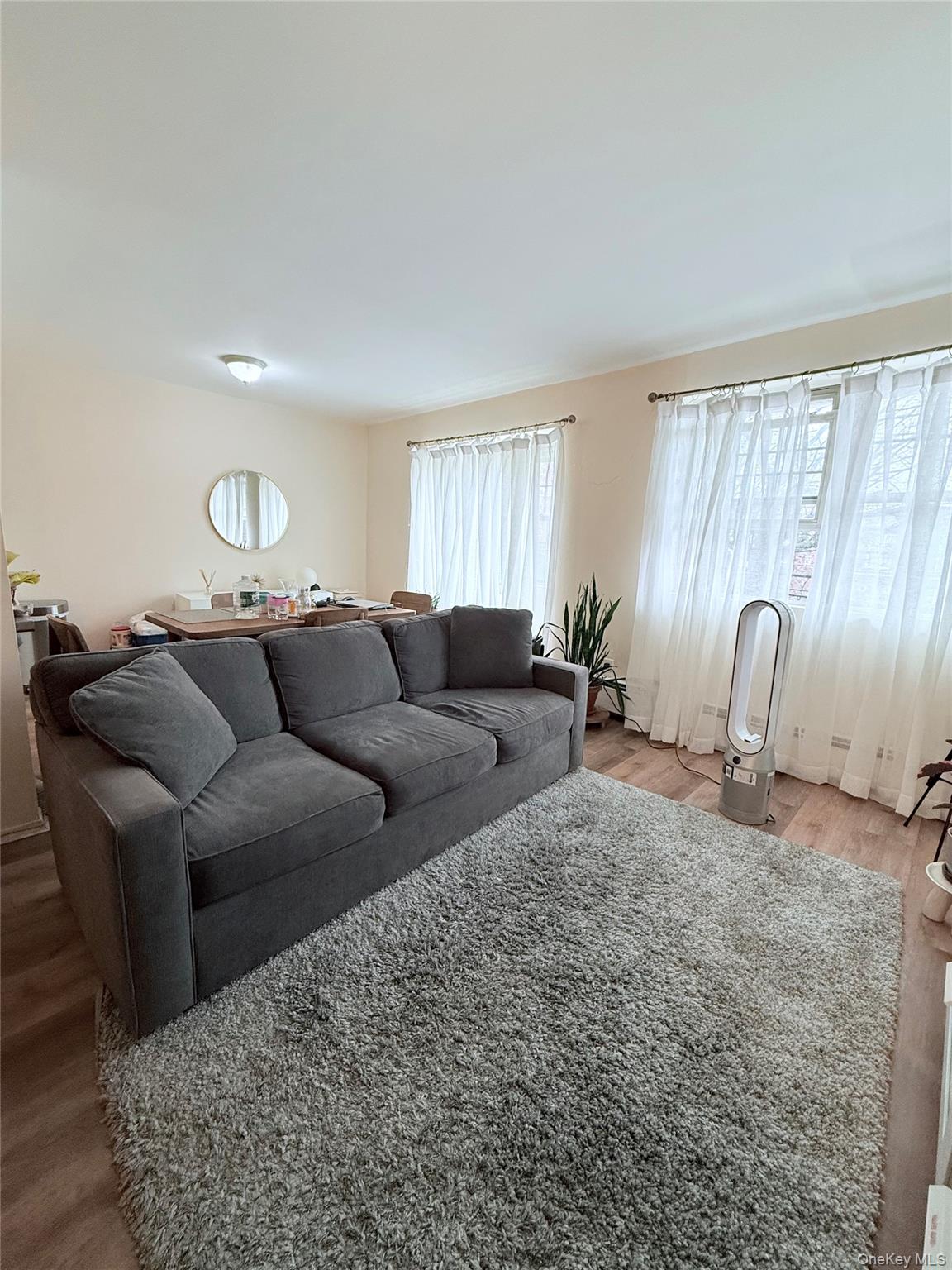 #4 photo, 172-39 HIGHLAND AVE, কুইন্‌স Jamaica Estates , NY 11432