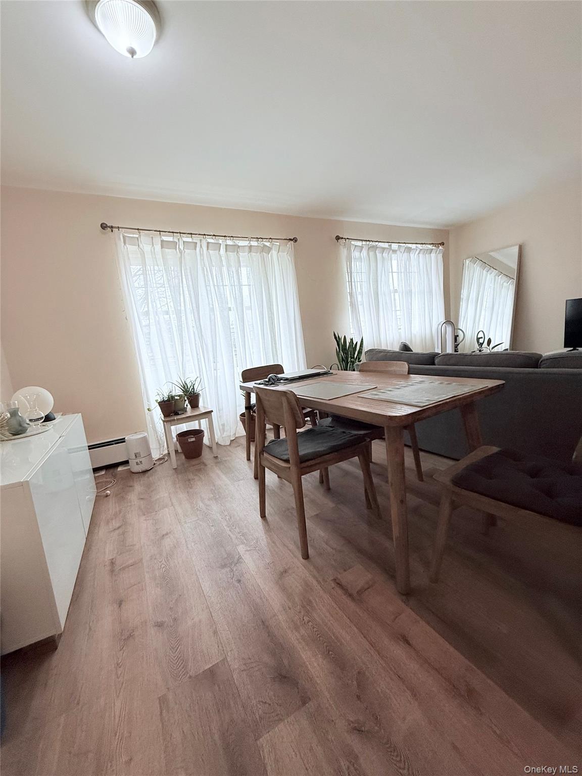 #5 photo, 172-39 HIGHLAND AVE, কুইন্‌স Jamaica Estates , NY 11432