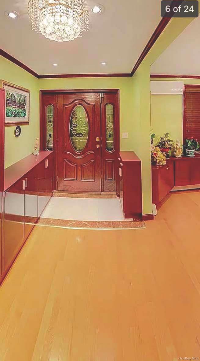 #6 photo, 12304 6th Avenue, Куинс ‖ College Point , NY 11356