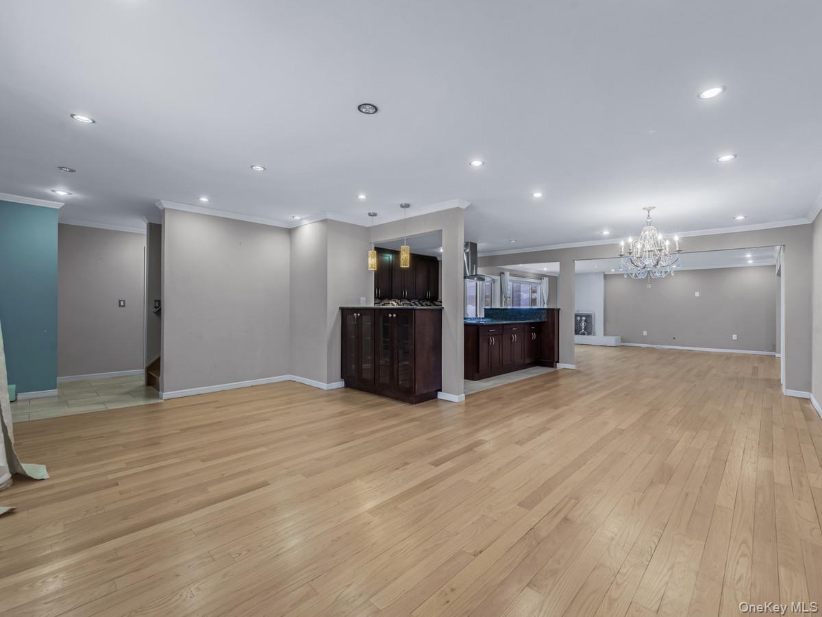 #2 photo, 626 Pearl Street, নাসাউ কাউন্টি Oceanside , NY 11572