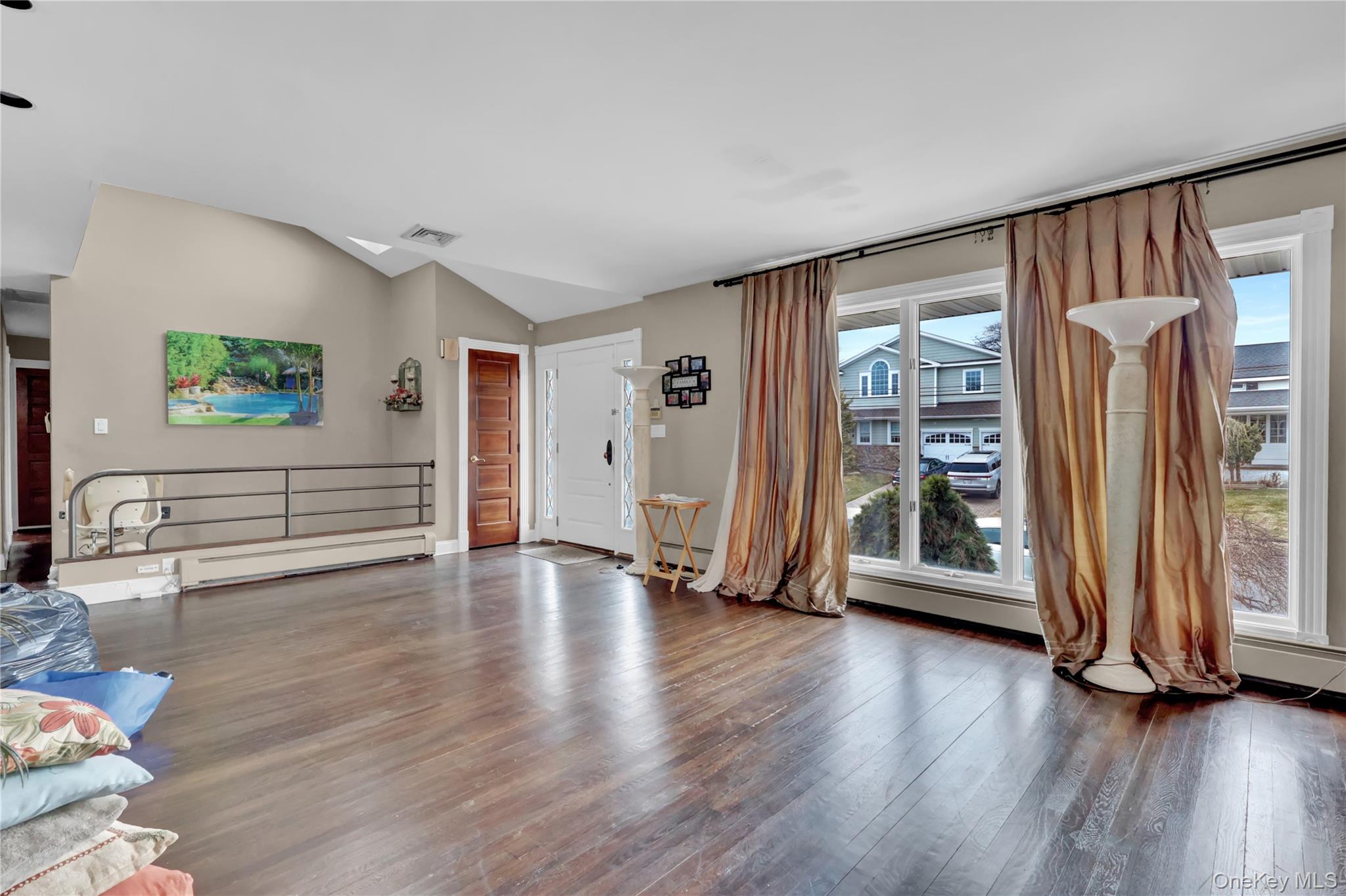 #17 photo, 91 Laurel Drive, Massapequa Park , NY 11762