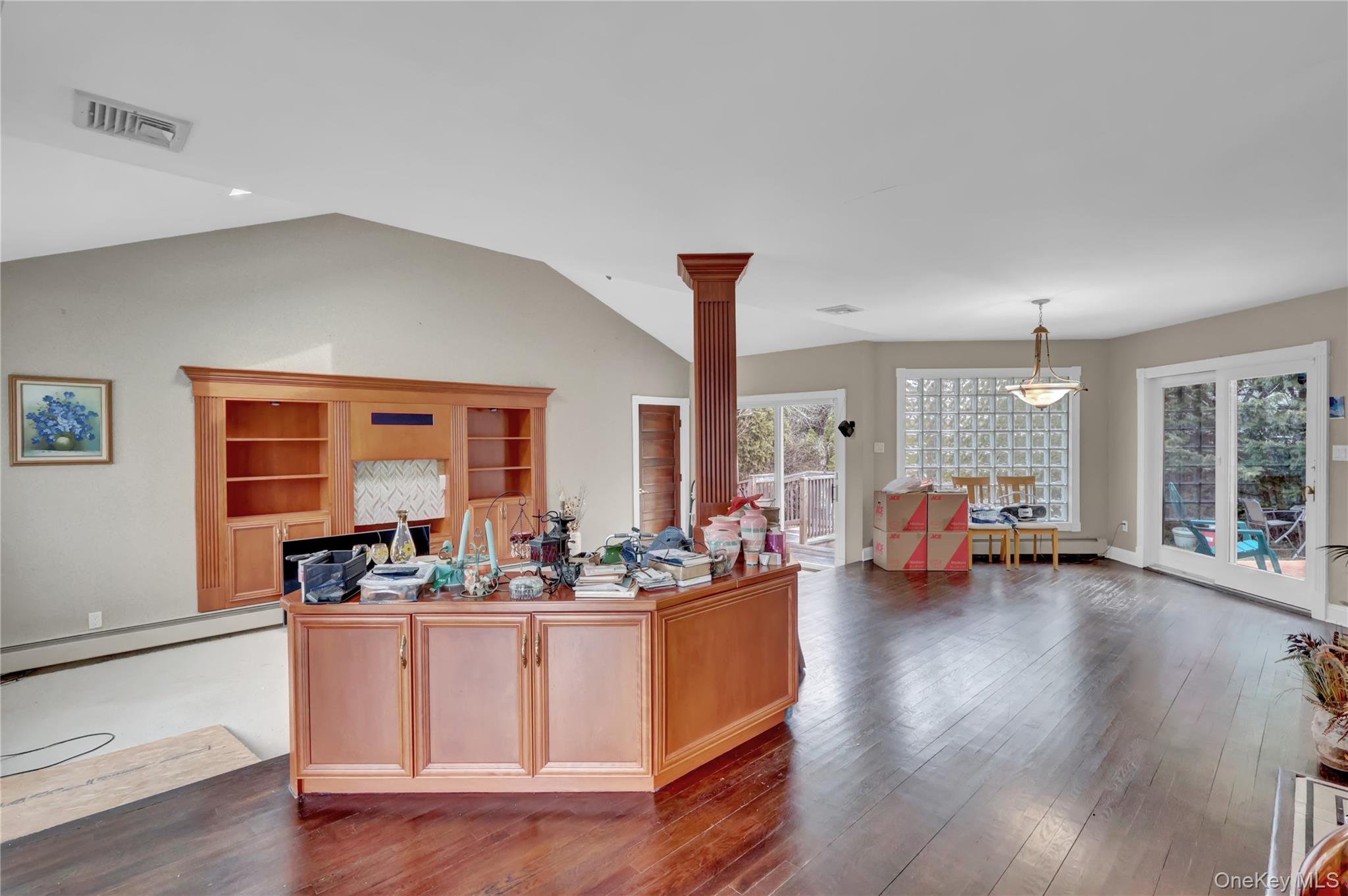 #18 photo, 91 Laurel Drive, Massapequa Park , NY 11762