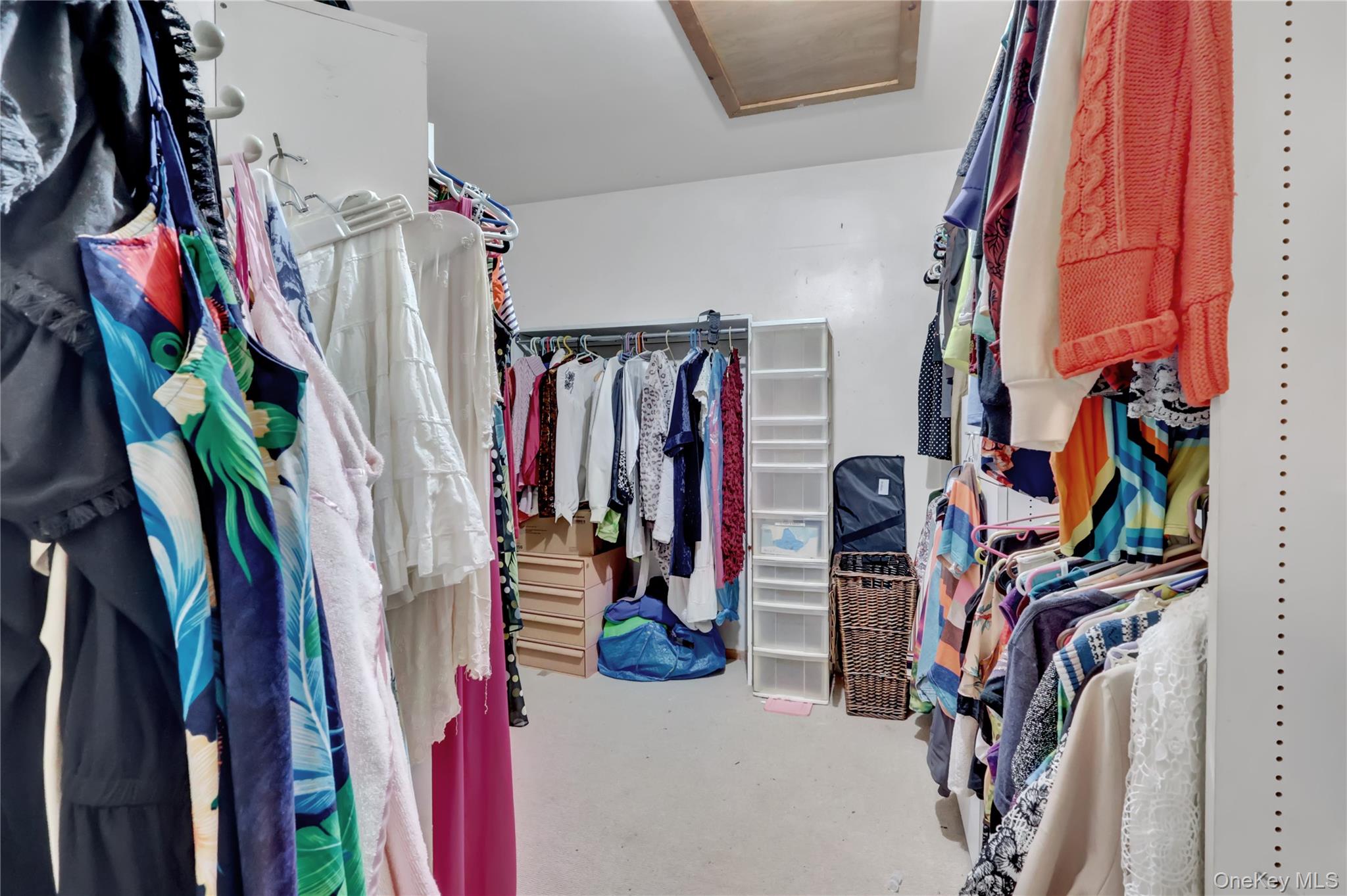 #8 photo, 91 Laurel Drive, Massapequa Park , NY 11762