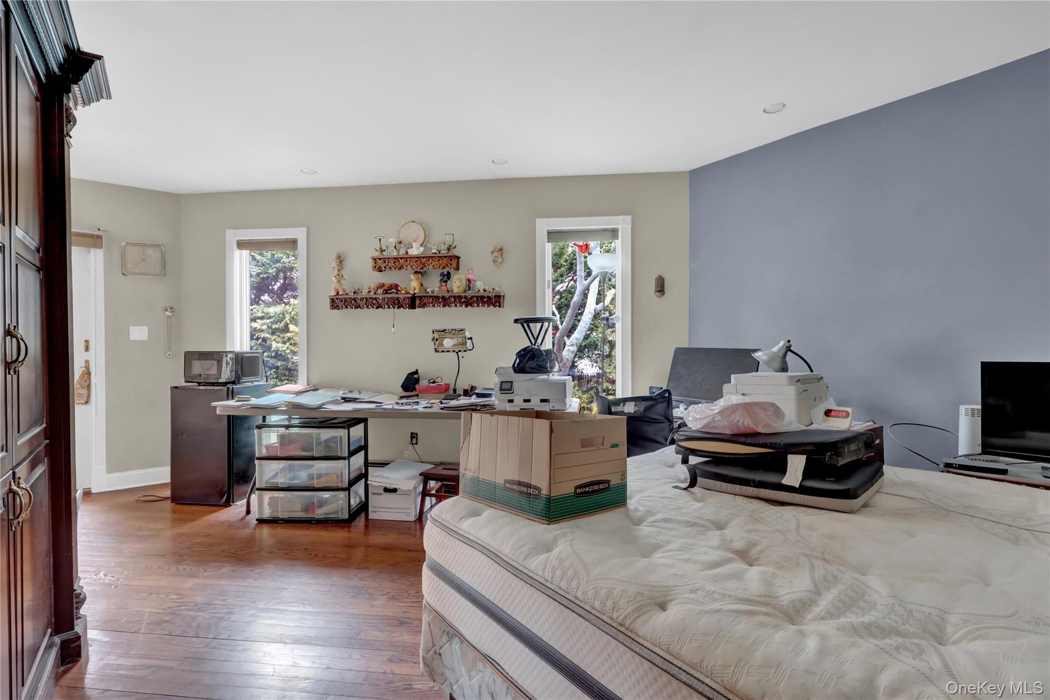 #9 photo, 91 Laurel Drive, Massapequa Park , NY 11762