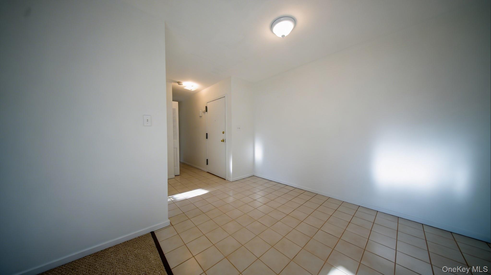 #5 photo, 460 Old Town Road, সাফোক কাউন্টি Port Jefferson Station , NY 11776