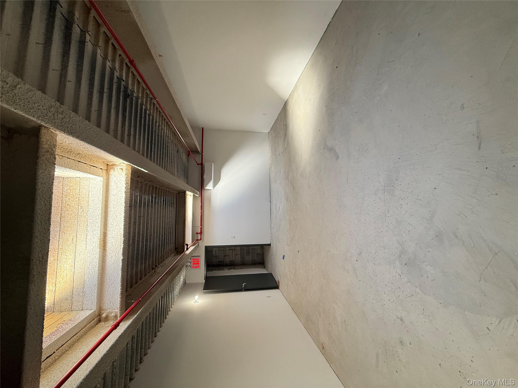 #8 photo, 2108 College Point Boulevard, কুইন্‌স College Point , NY 11356