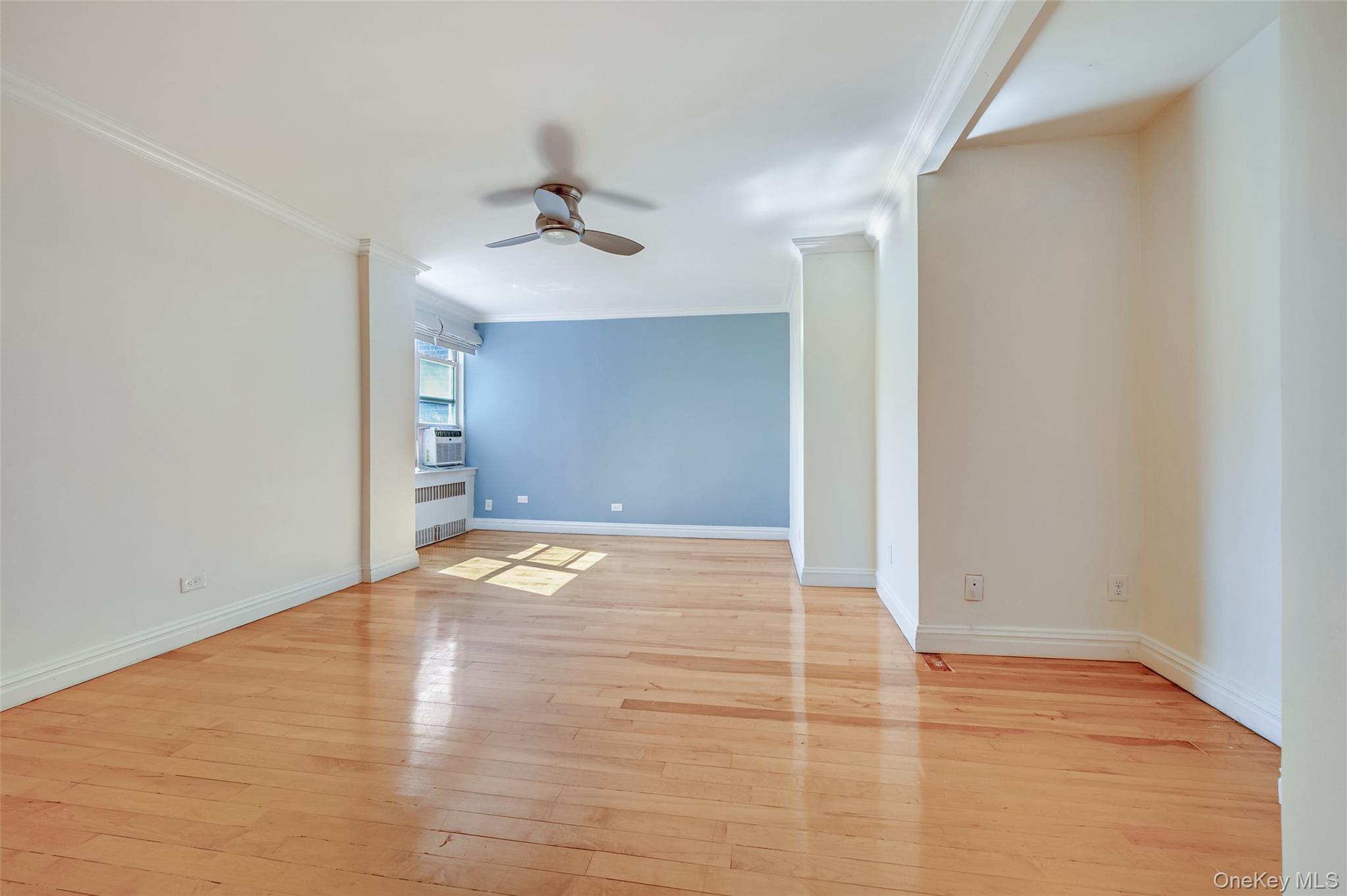 #3 photo, 39-35 51st Street, কুইন্‌স Woodside , NY 11377