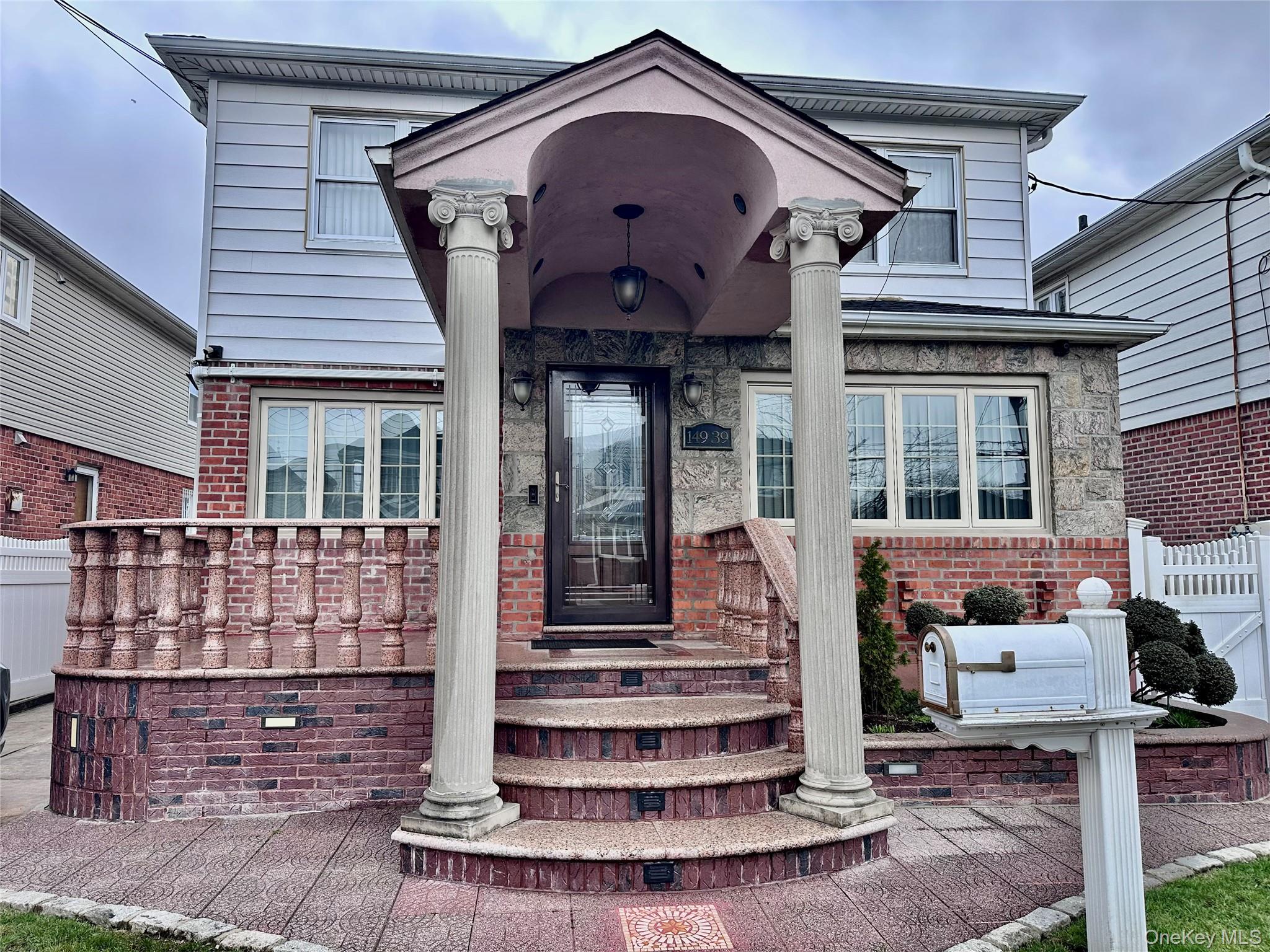 #1 photo, 14939 123rd Street, Куинс ‖ South Ozone Park , NY 11420