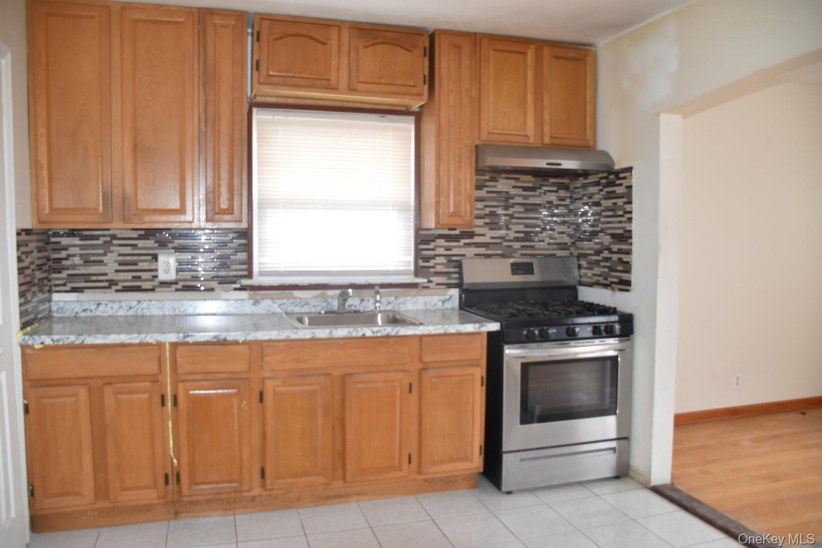 #10 photo, 14939 123rd Street, Куинс ‖ South Ozone Park , NY 11420