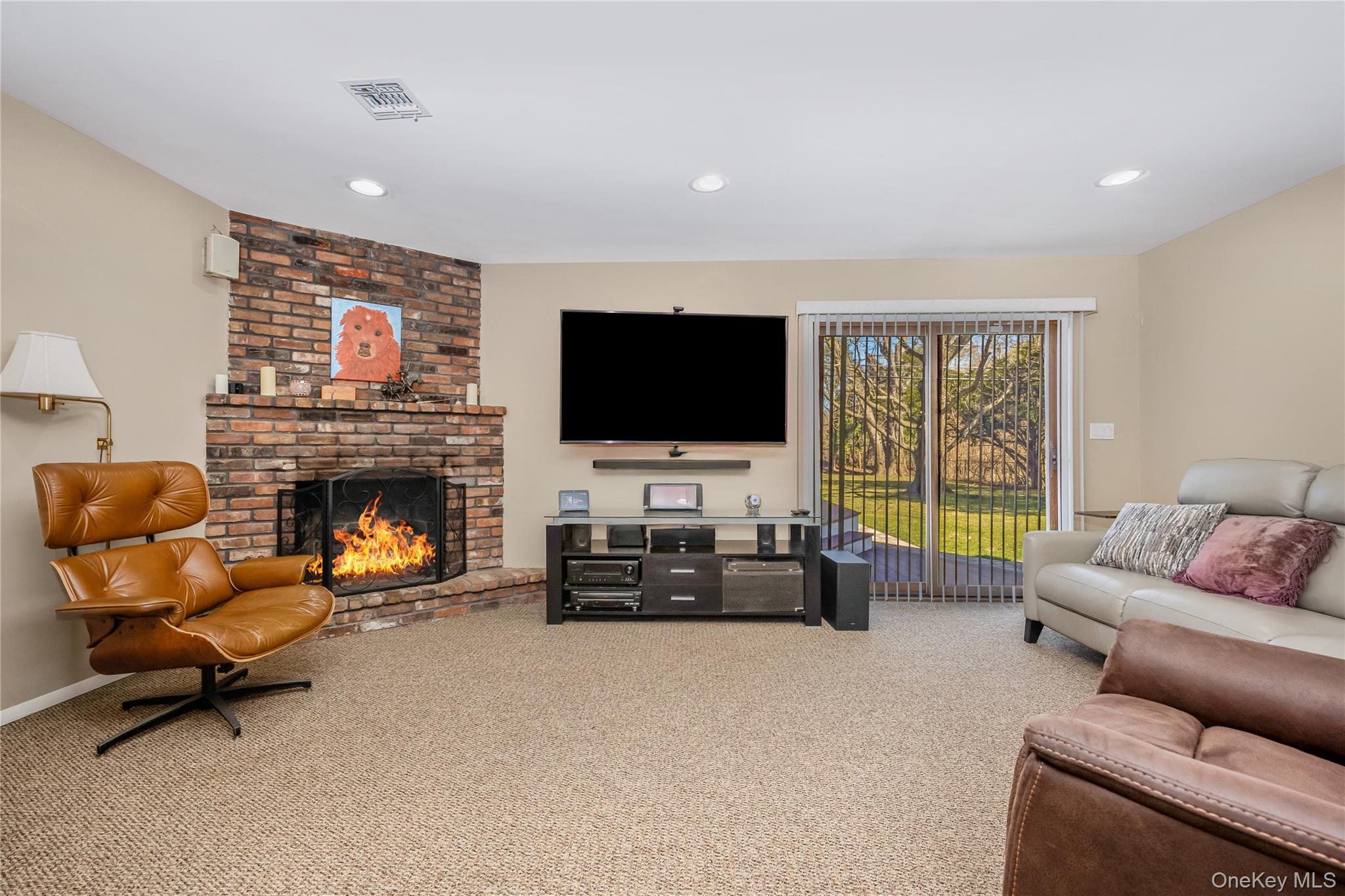 #15 photo, 8 Shari Lane, সাফোক কাউন্টি East Northport , NY 11731