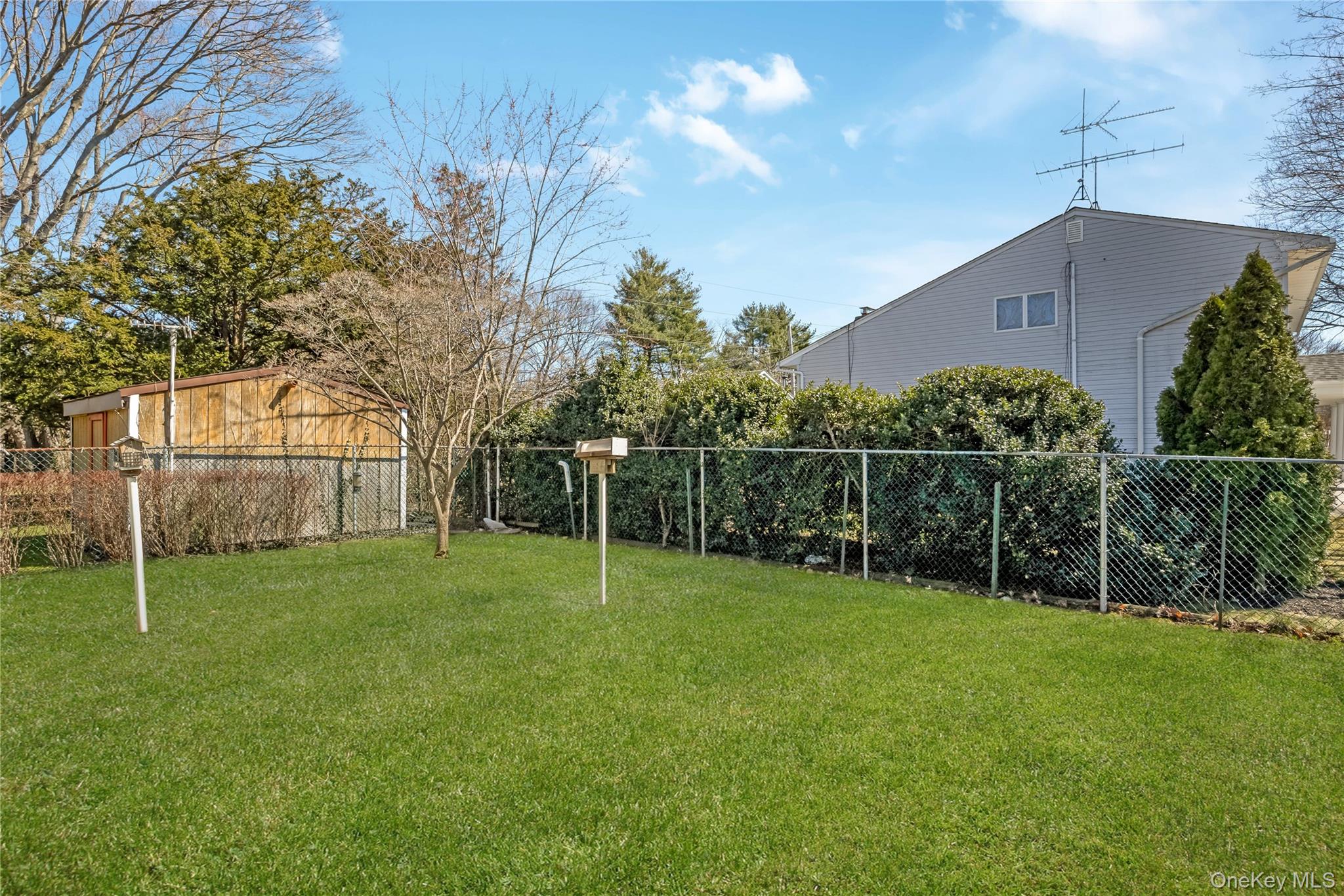 #4 photo, 8 Shari Lane, সাফোক কাউন্টি East Northport , NY 11731