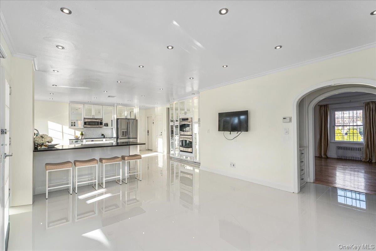 #11 photo, 13 Arbor Place, নাসাউ কাউন্টি Glen Cove , NY 11542