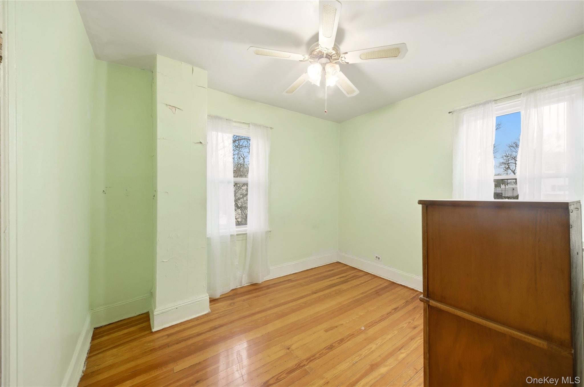 #12 photo, 28 Glen Road, Yonkers , NY 10704