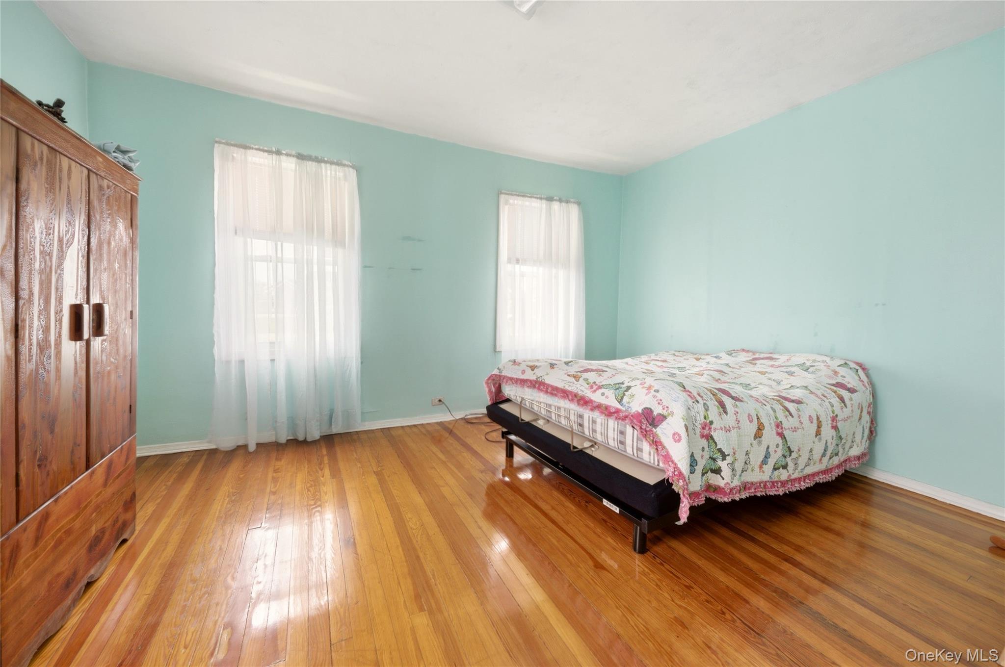 #14 photo, 28 Glen Road, Yonkers , NY 10704