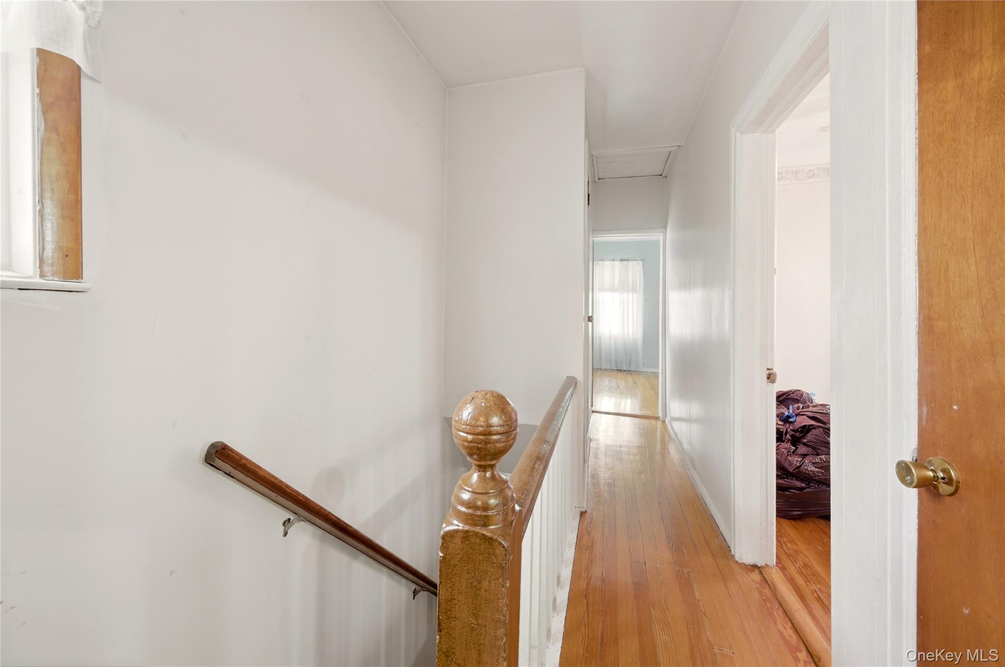 #9 photo, 28 Glen Road, Yonkers , NY 10704