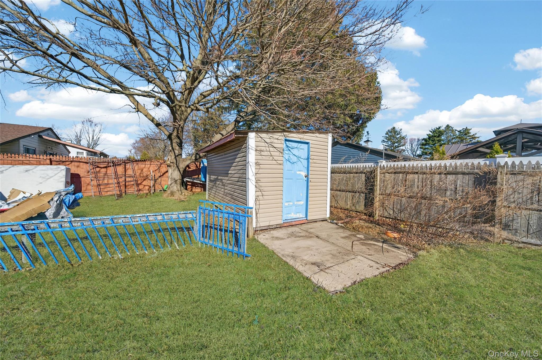 #8 photo, 12 Fairdale Drive, Brentwood , NY 11717