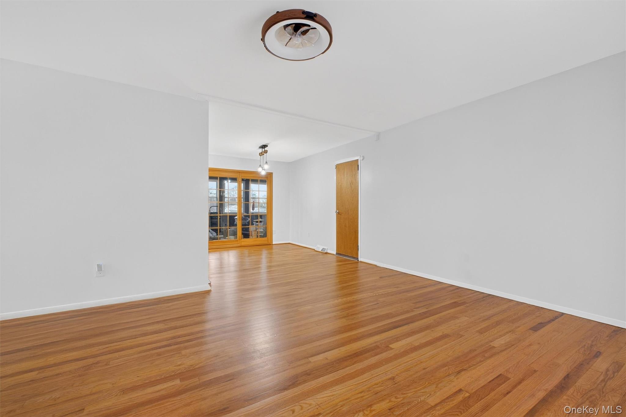 #11 photo, 18 Cardinal Drive, Poughkeepsie , NY 12601