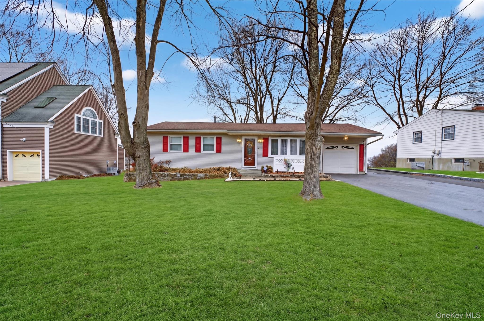 #4 photo, 18 Cardinal Drive, Poughkeepsie , NY 12601