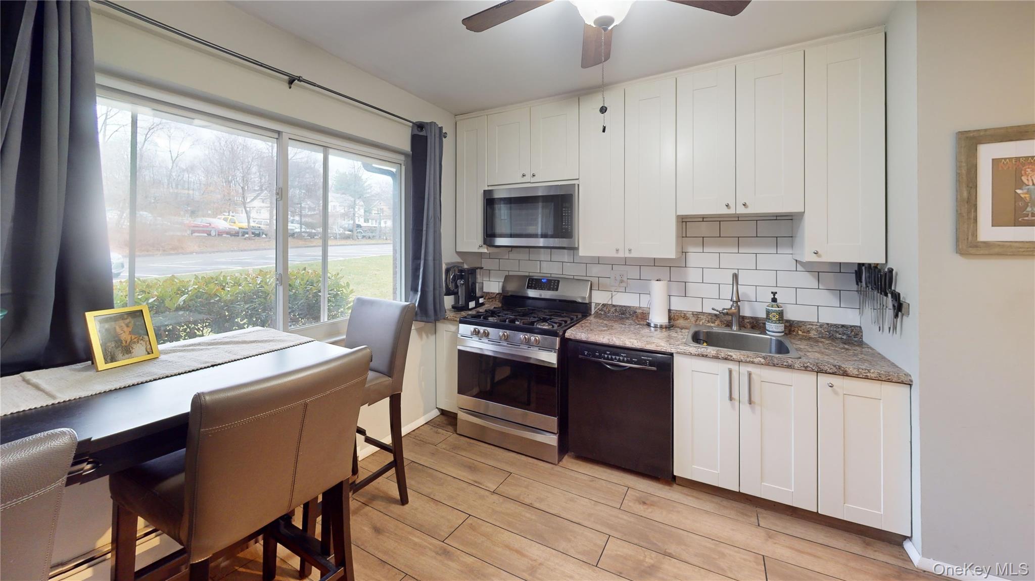 #2 photo, 4 Blue Hill, Orangeburg , NY 10962