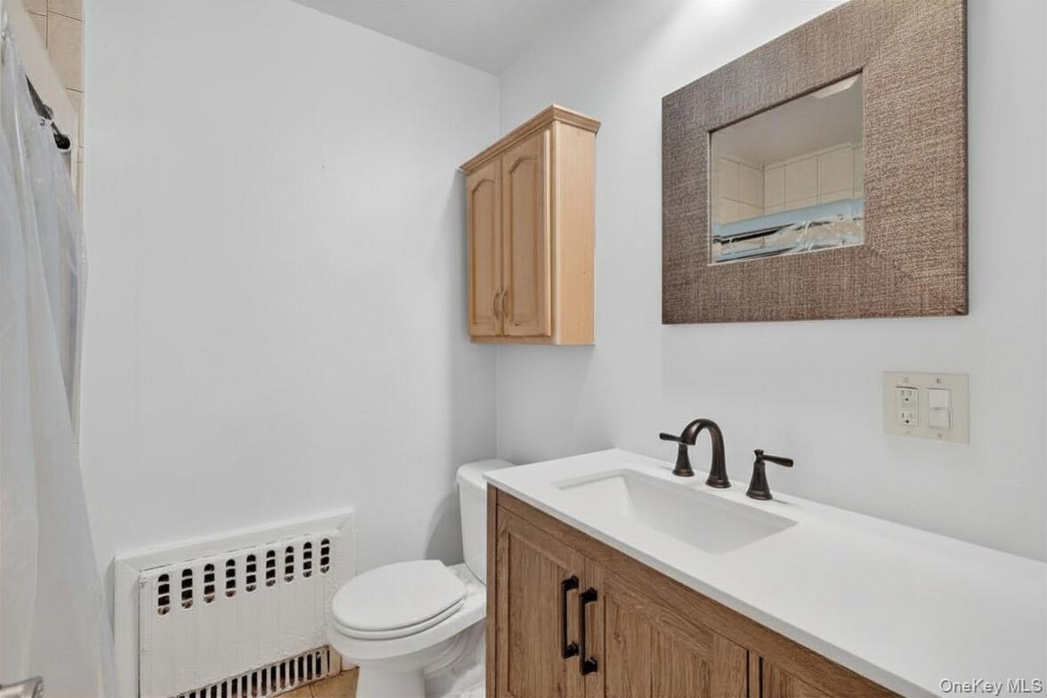 #17 photo, 560 Locust Avenue, Port Chester , NY 10573