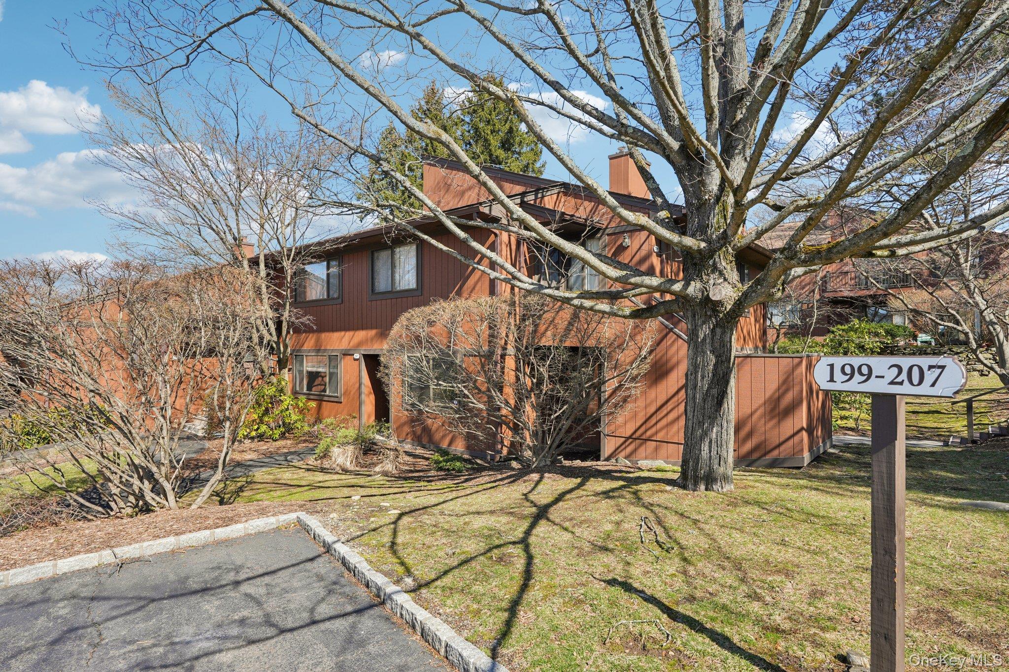 #1 photo, 207 Martling Avenue, Tarrytown , NY 10591