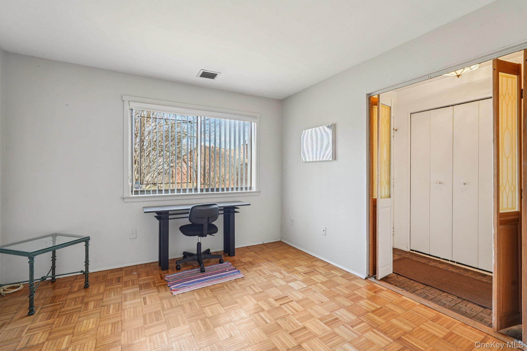 #16 photo, 207 Martling Avenue, Tarrytown , NY 10591