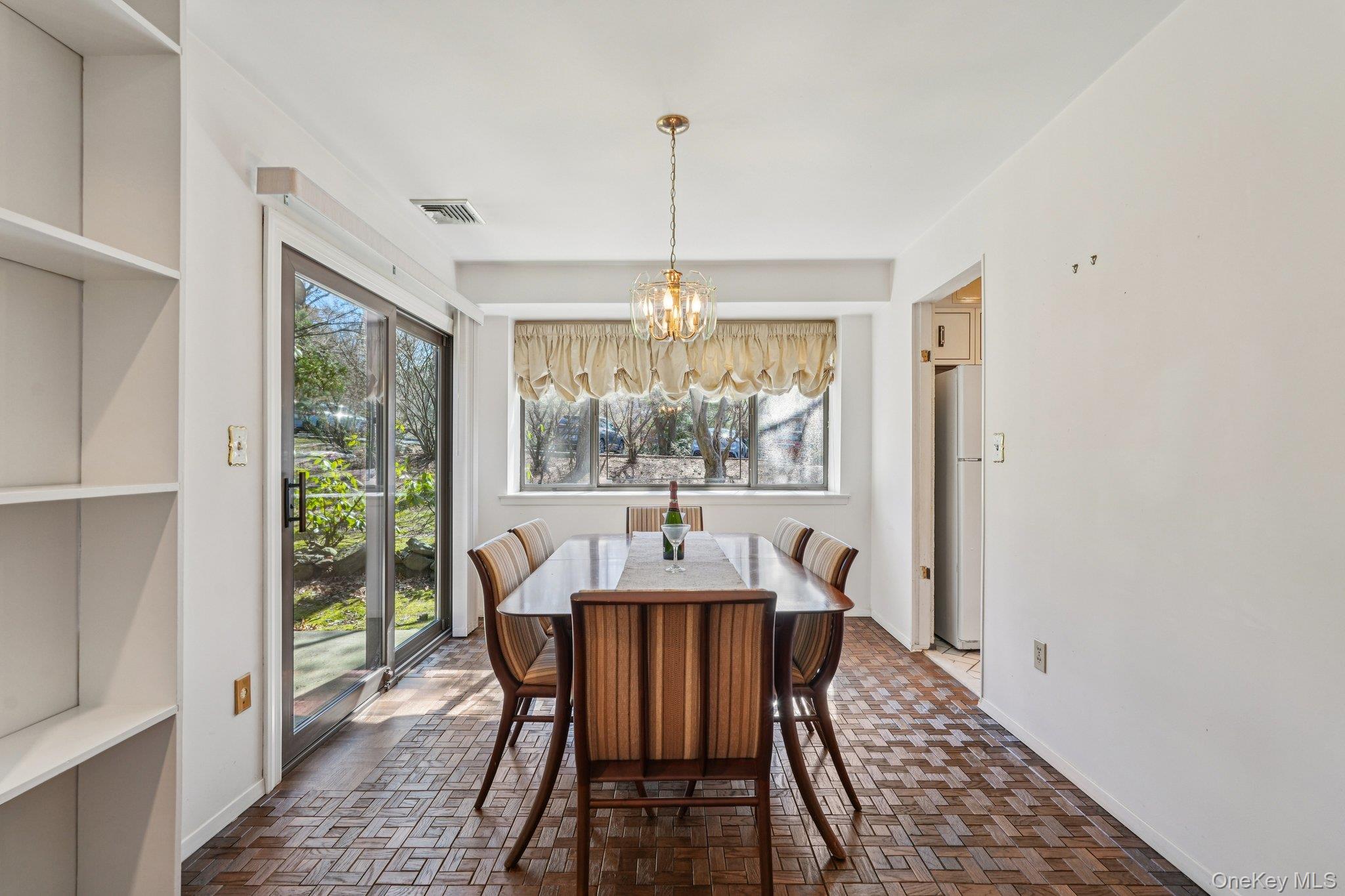 #6 photo, 207 Martling Avenue, Tarrytown , NY 10591