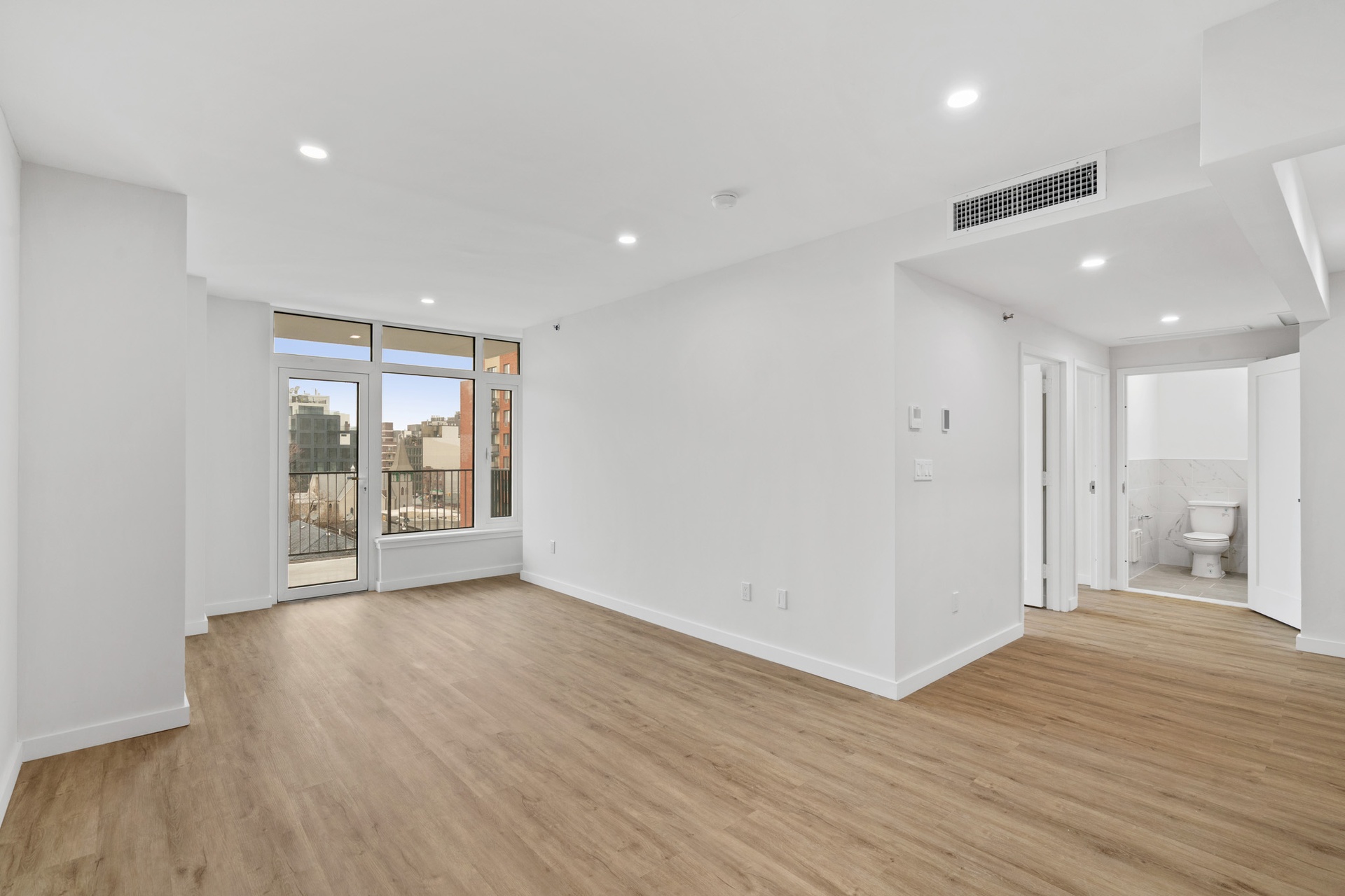 #3 photo, Astoria, अस्टोरिया Astoria , NY 11106