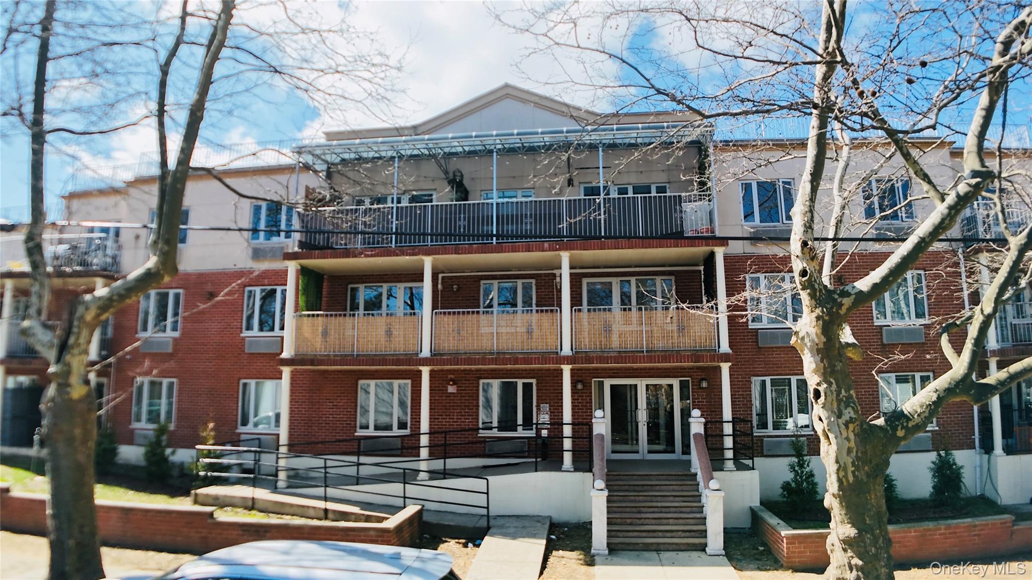 #1 photo, 6434 Grand Central Parkway, Forest Hills , NY 11375