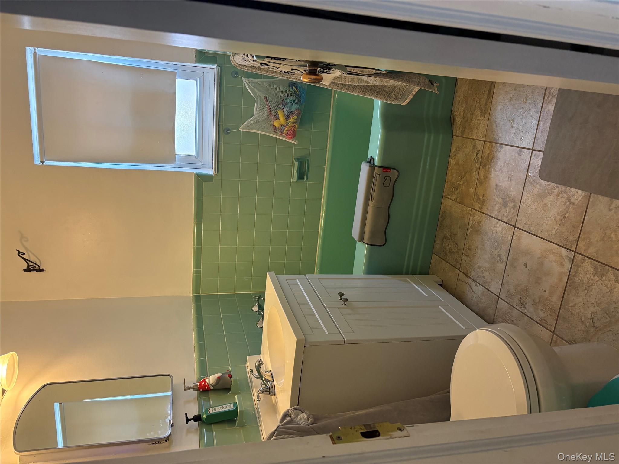 #12 photo, 344 E Penn Street, নাসাউ কাউন্টি Long Beach , NY 11561