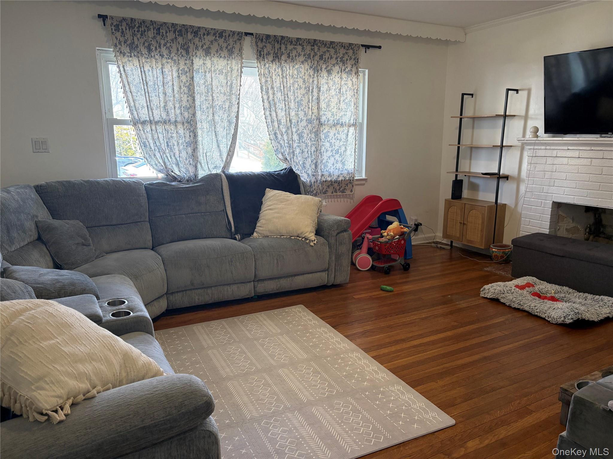 #6 photo, 344 E Penn Street, নাসাউ কাউন্টি Long Beach , NY 11561