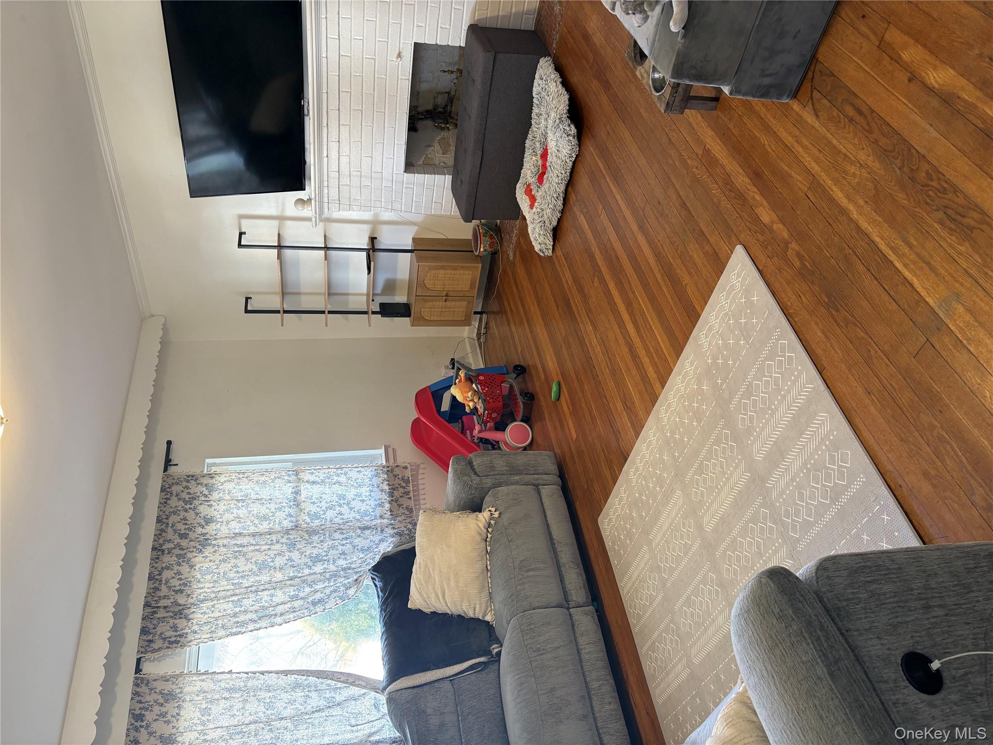 #7 photo, 344 E Penn Street, নাসাউ কাউন্টি Long Beach , NY 11561