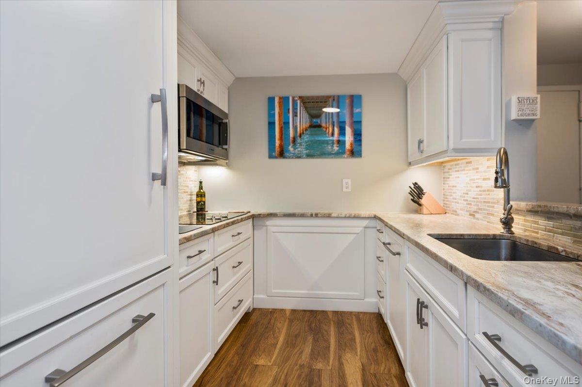 #16 photo, 230 W Broadway, 롱 아일랜드 Long Beach , NY 11561