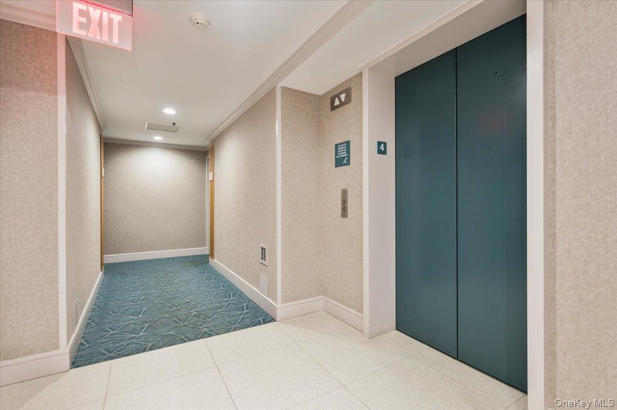 #5 photo, 230 W Broadway, 롱 아일랜드 Long Beach , NY 11561