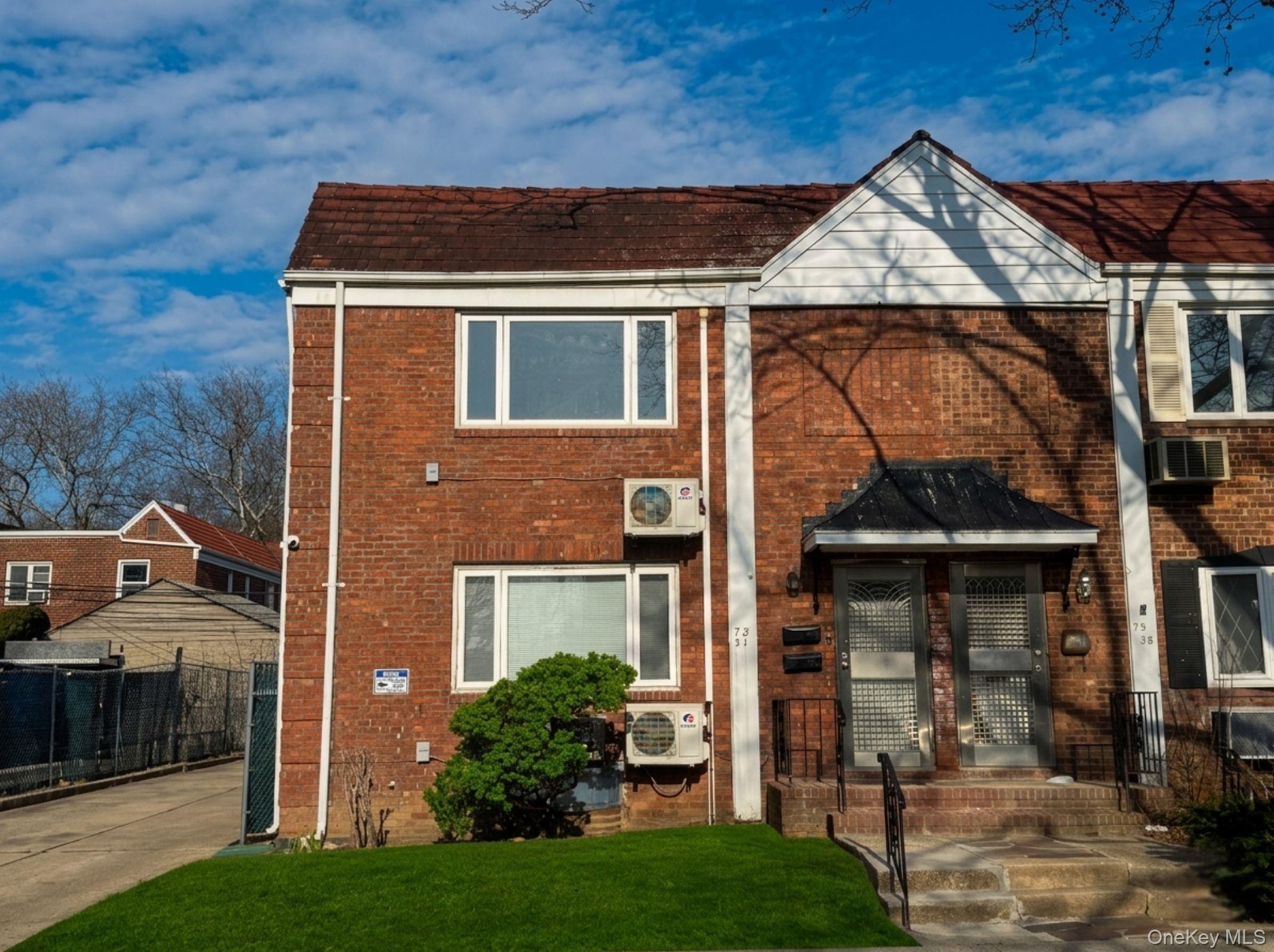 #1 photo, 75-31 198th Street, কুইন্‌স Fresh Meadows , NY 11366