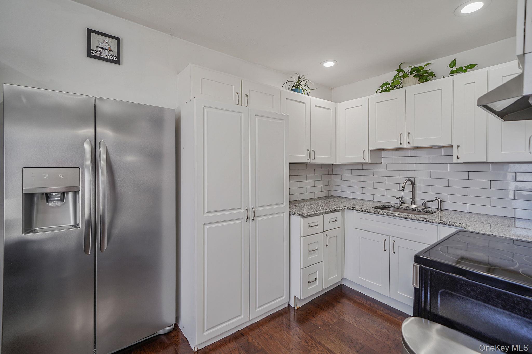 #17 photo, 3 Heather Court, 롱 아일랜드 Centereach , NY 11720