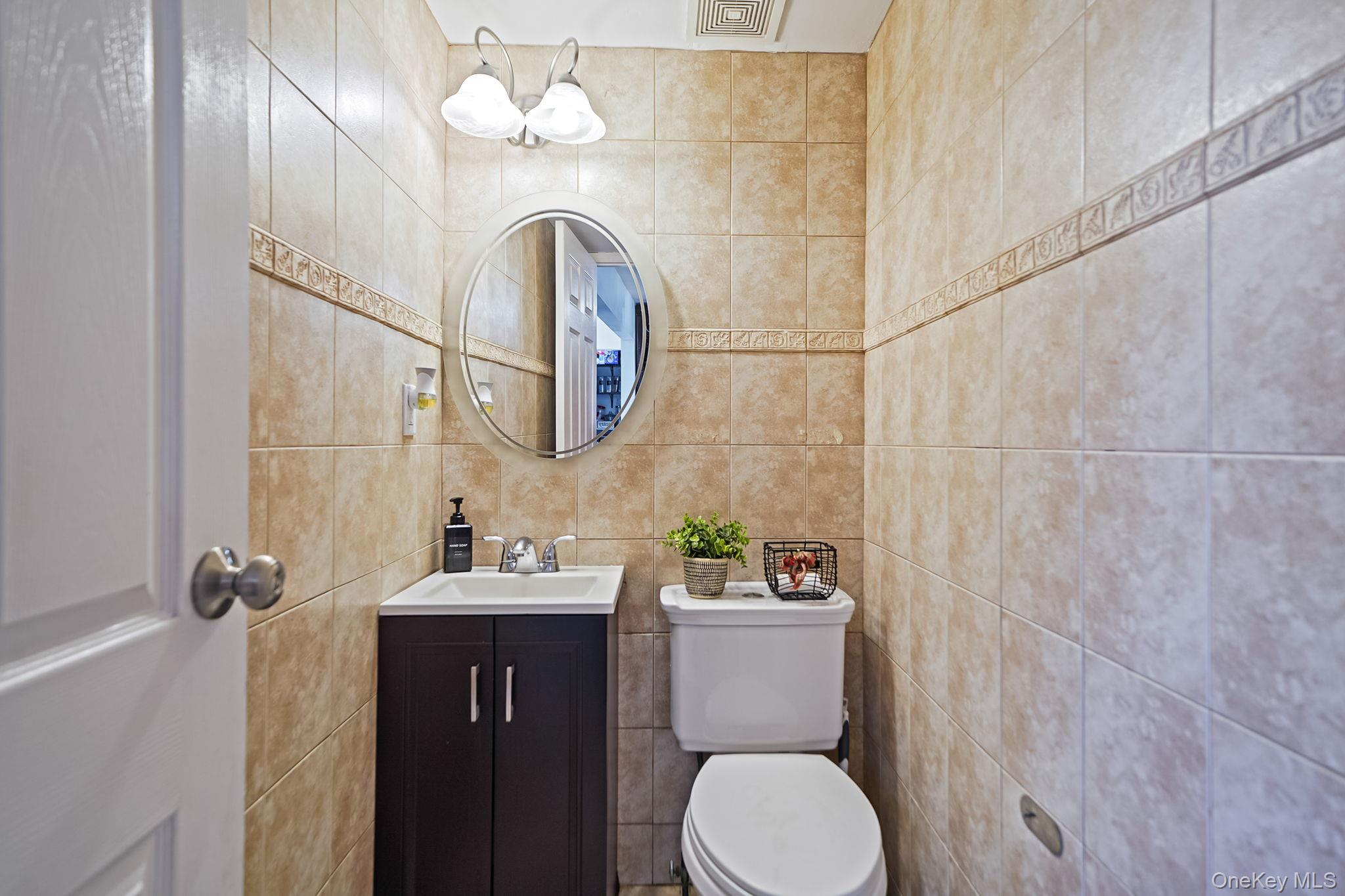 #9 photo, 3 Heather Court, 롱 아일랜드 Centereach , NY 11720