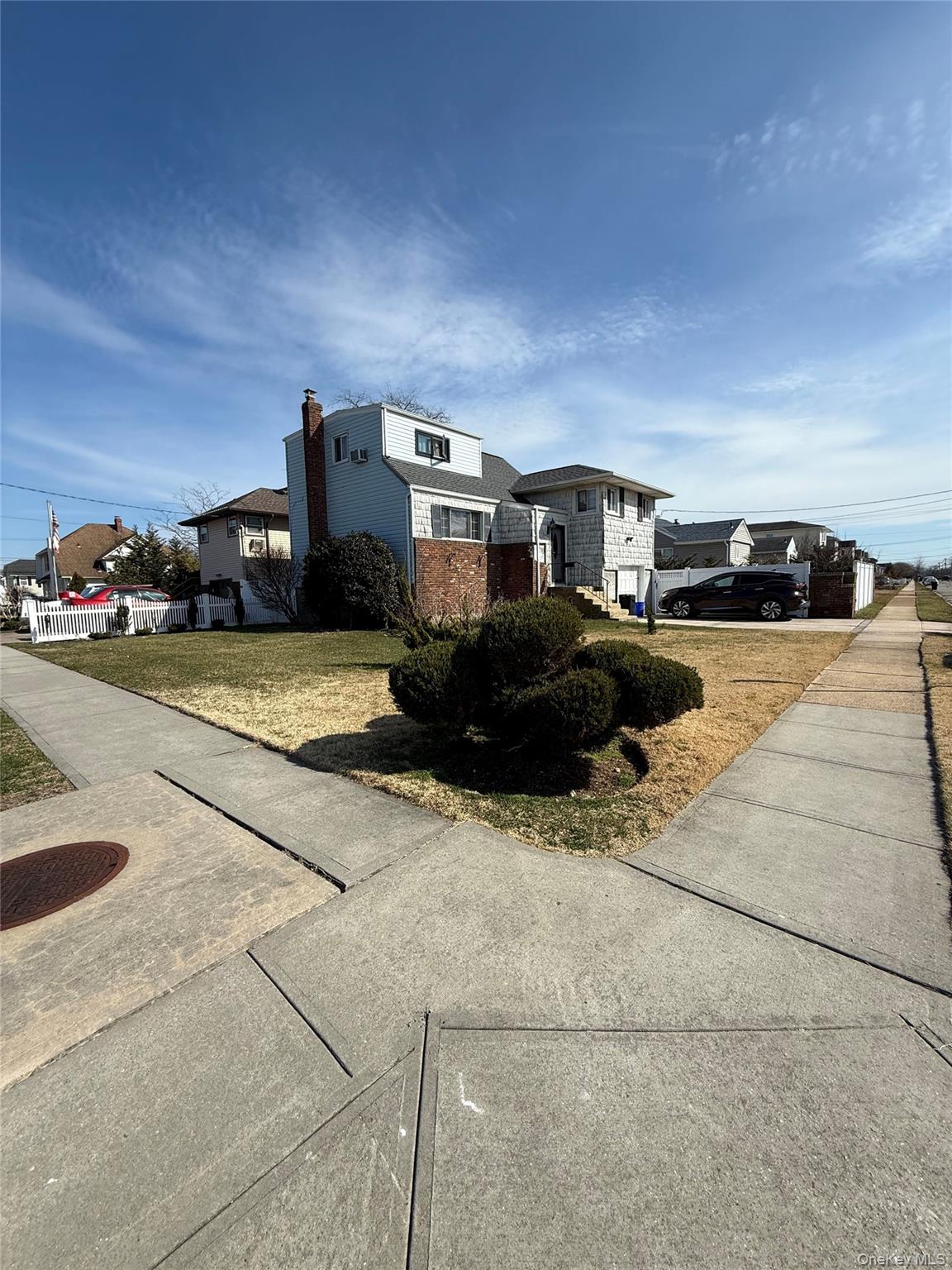 #2 photo, 433 Miller Avenue, নাসাউ কাউন্টি Freeport , NY 11520