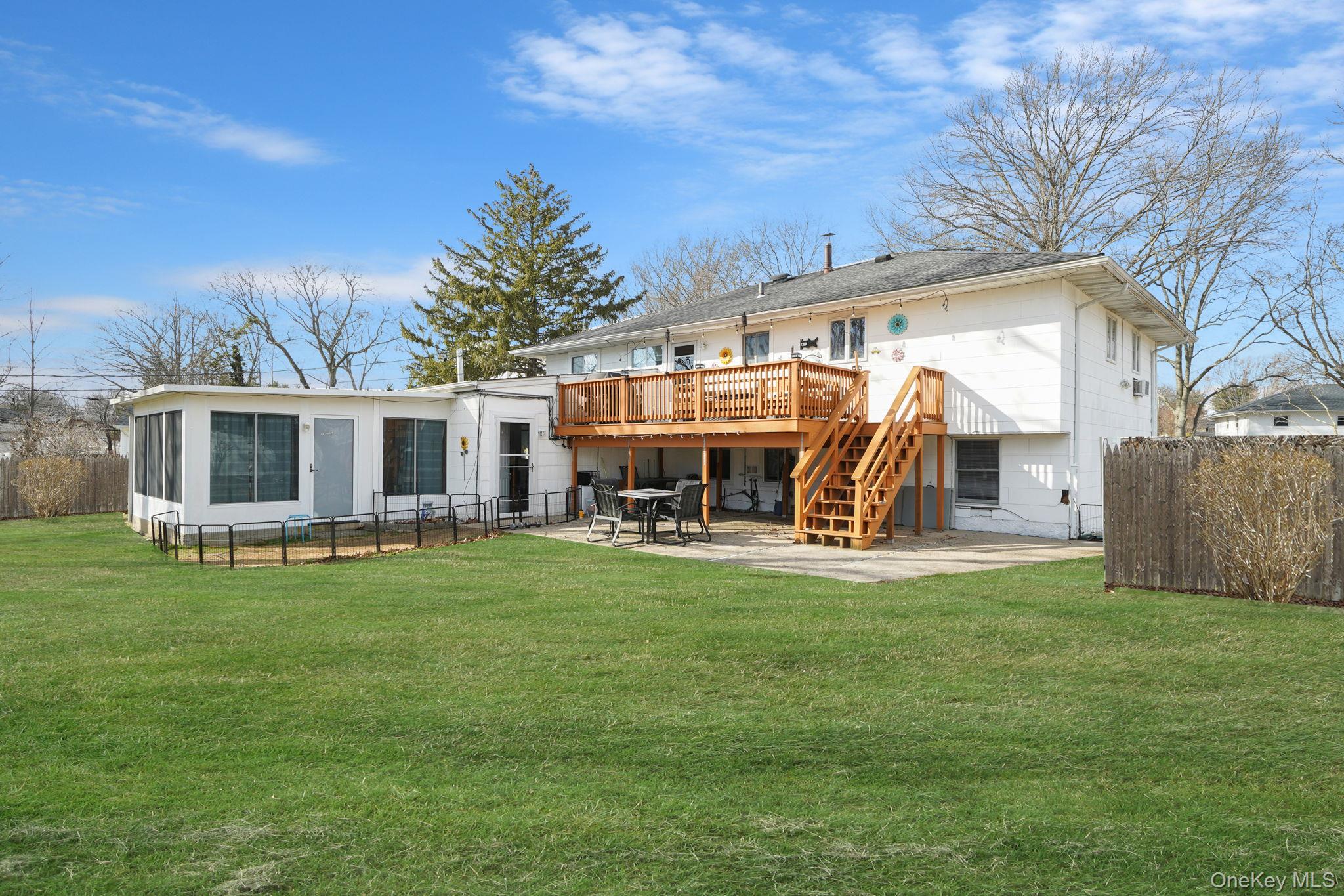 #9 photo, 10 Pierre Drive, 東長島 康马克 Commack , NY 11725