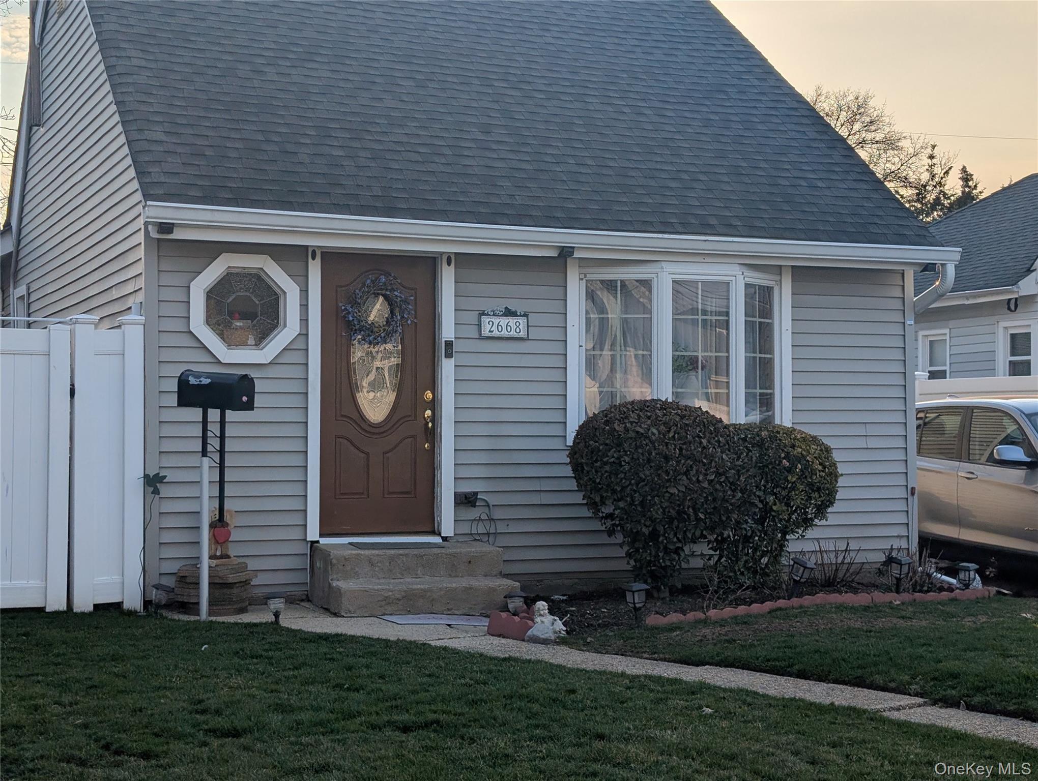 #2 photo, 2668 Rosebud Avenue, 長島 Merrick , NY 11566