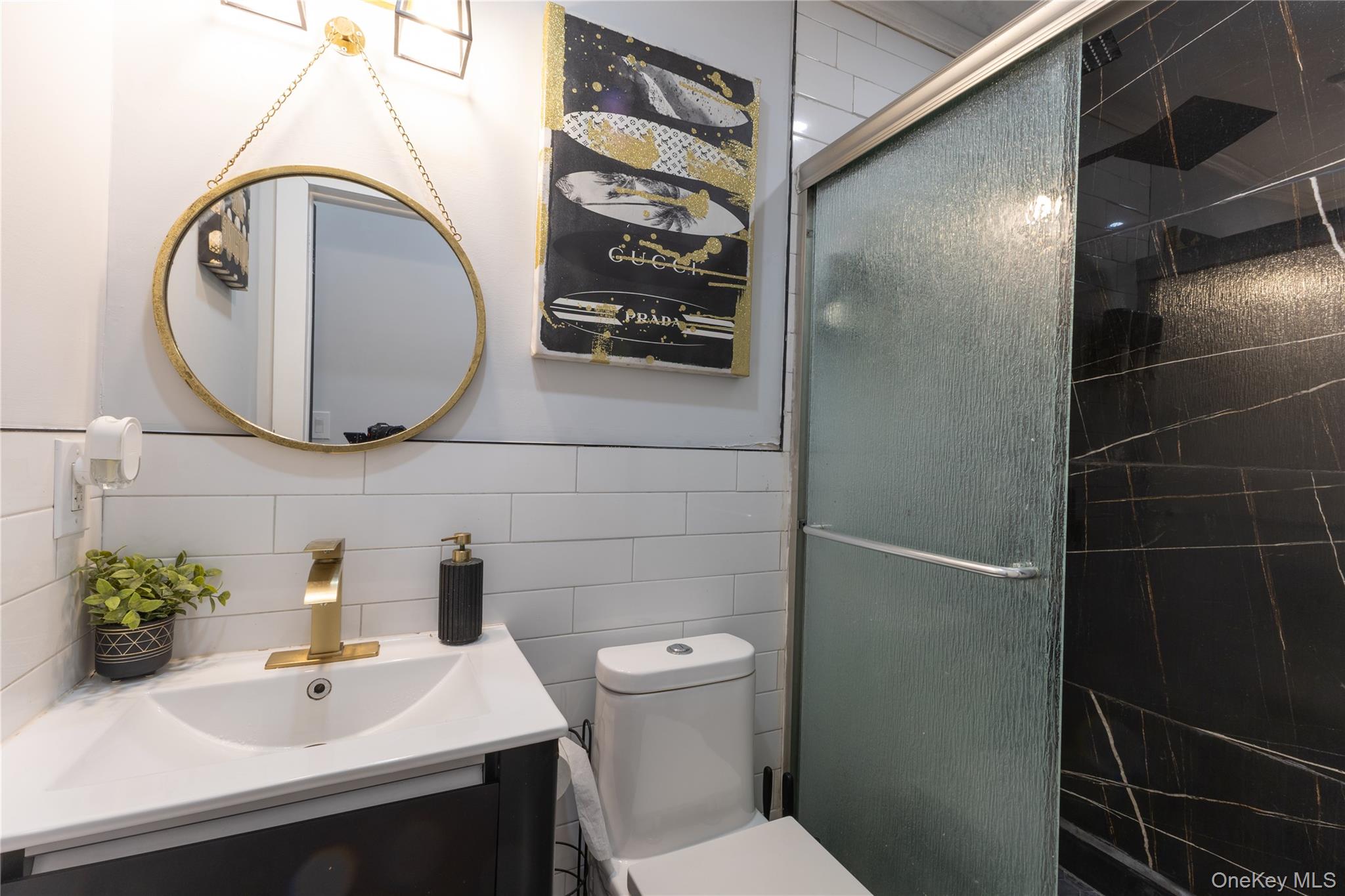 #6 photo, 48 Essex Street, ब्रुकलीन Brooklyn , NY 11208