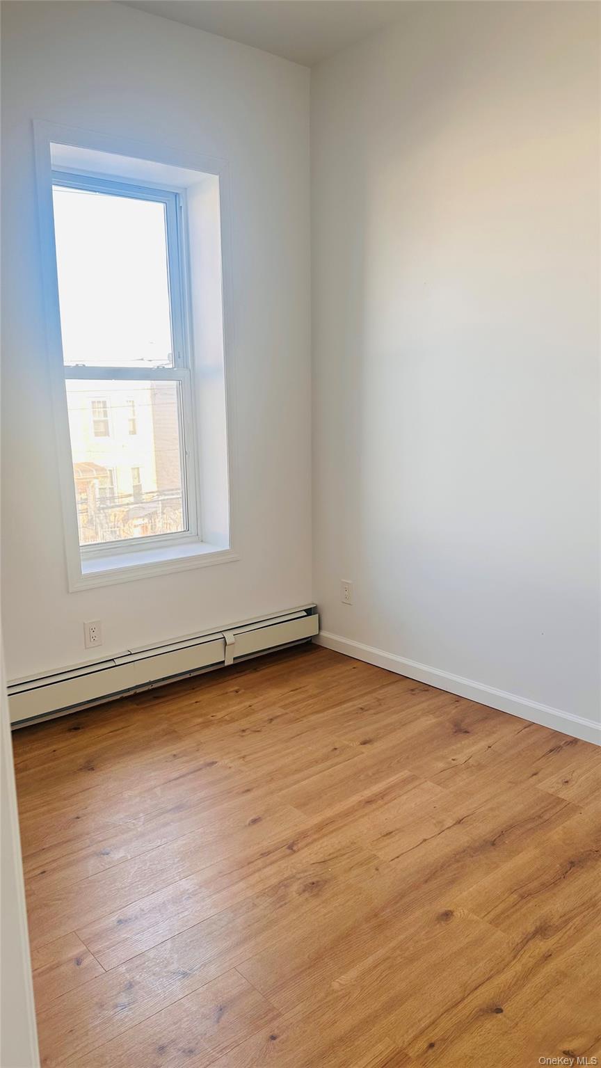 #2 photo, 348 Eldert Lane, ব্রুকলিন Brooklyn , NY 11208