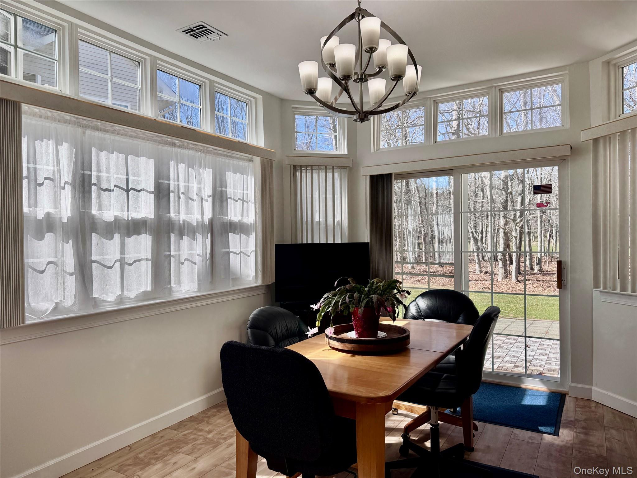 #12 photo, 4001 Saint Andrews Avenue, সাফোক কাউন্টি Riverhead , NY 11901