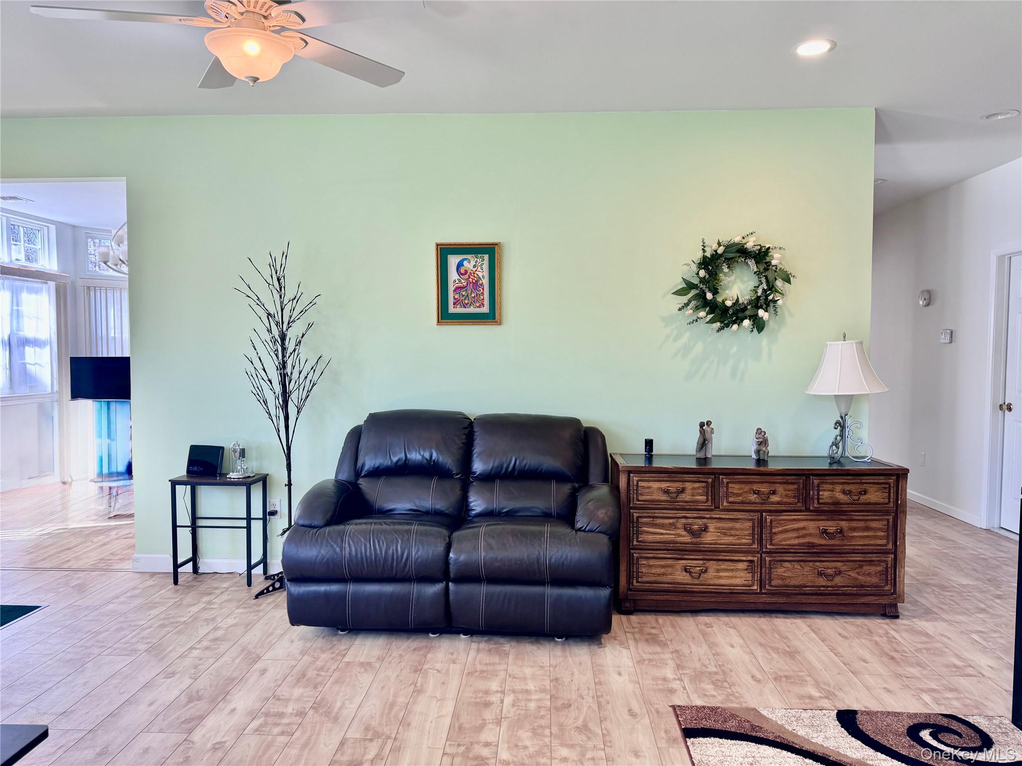 #5 photo, 4001 Saint Andrews Avenue, সাফোক কাউন্টি Riverhead , NY 11901