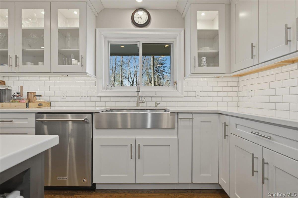 #16 photo, 125 Highland Road, Glen Cove , NY 11542